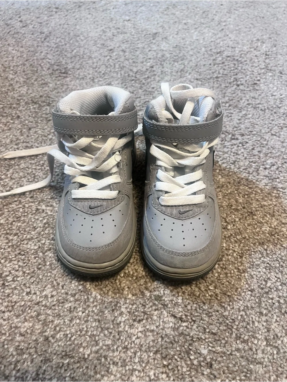Nike Toddler High-Top Sneakers in Light Gray and Dark Gray